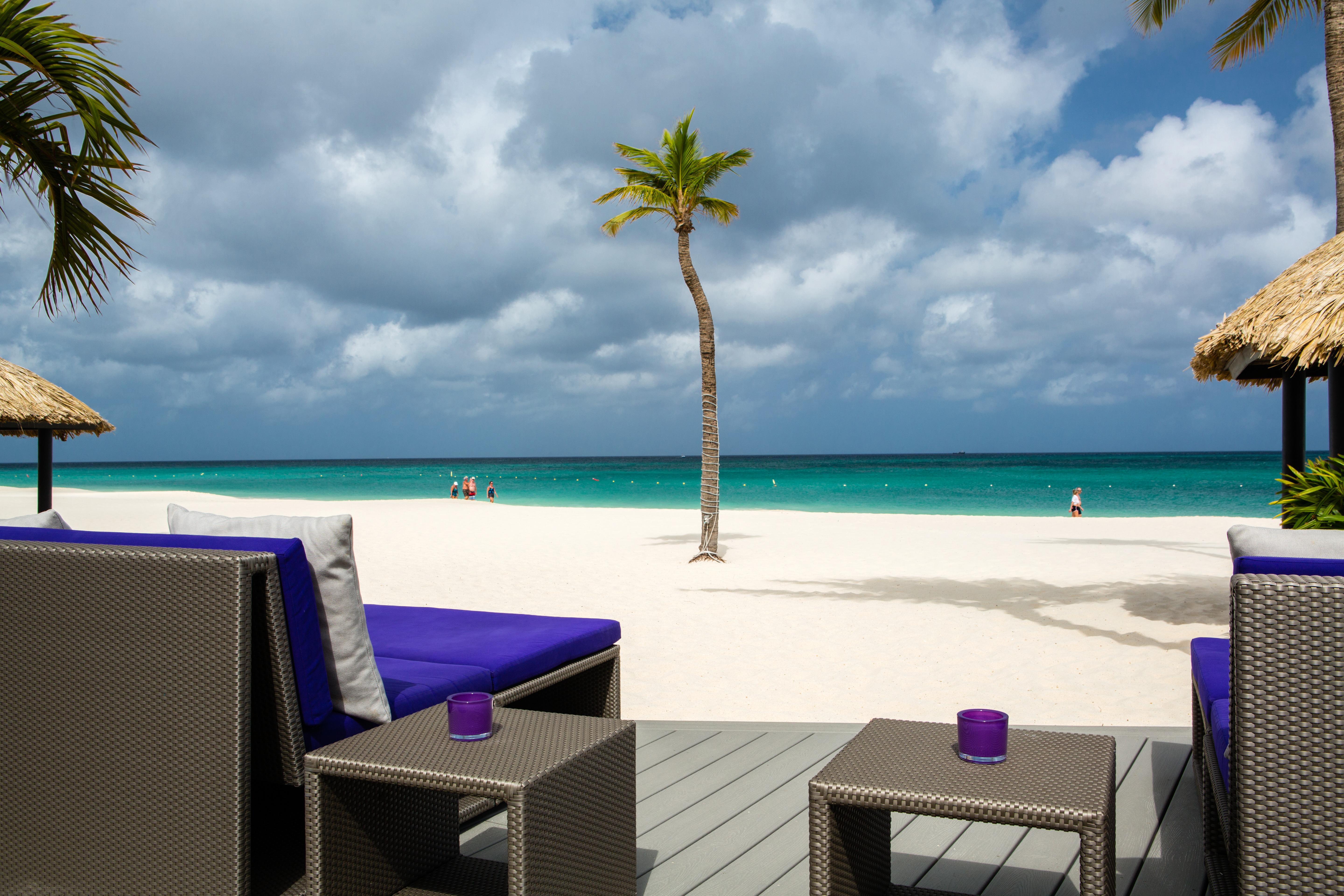 Bucuti & Tara Boutique Beach Resort - Adult Only Палм Бич Экстерьер фото